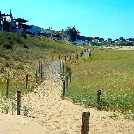 D'hotes La Dune - Face Bed & Breakfast