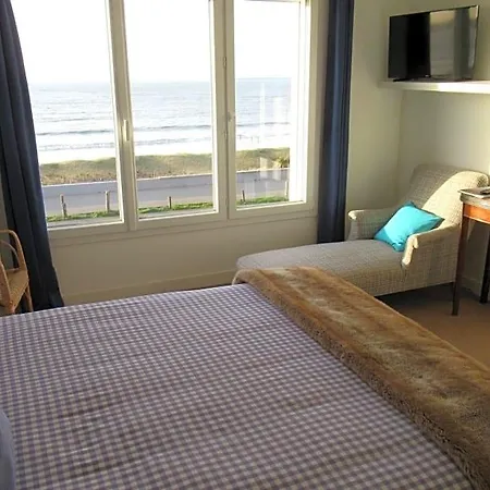 D'hotes La Dune - Face Bed & Breakfast